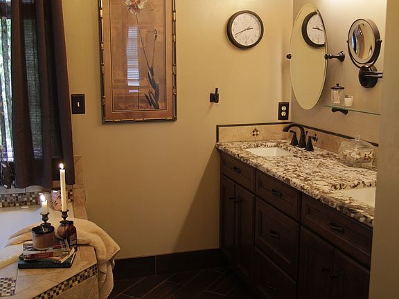 MBR granite & tile floor
