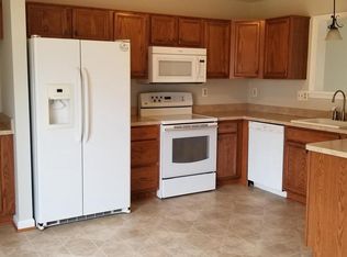 523 Highland Towne Ln, Warrenton, VA
