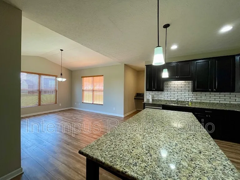 7311 Blackwell Dr — Photo 20