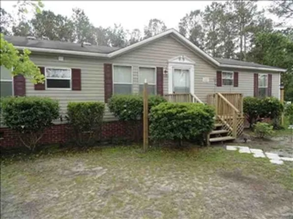 455 Fowler Manning Rd, Richlands, NC 28574