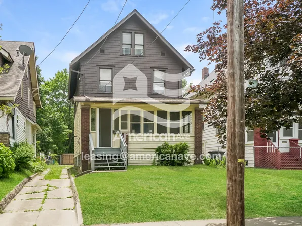 930 Work Dr, Akron, OH 44320