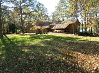 344 Akins Ln, Lancaster, VA 22503