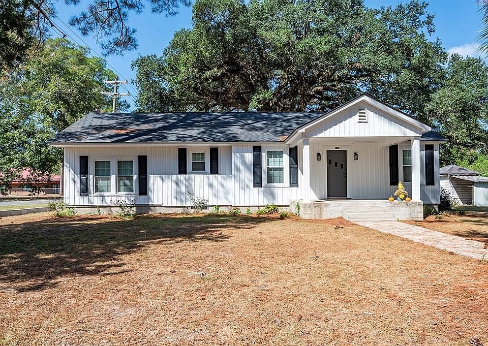211 Scott St S, Camilla, GA 31730 | Zillow