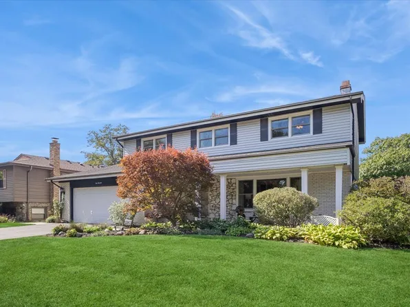 1014 S Grace St, Mount Prospect, IL 60056