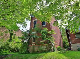 2216 Selim Ave, Cincinnati, OH 45214