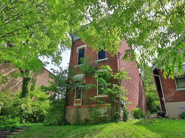 2216 Selim Ave, Cincinnati, OH 45214