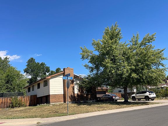 3rd image of 14 Cedar Ct