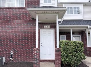 5860 Acorn Ln, Sterling Heights, MI 48314