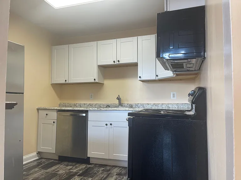 2357 Eutaw Pl #5 — Photo 9