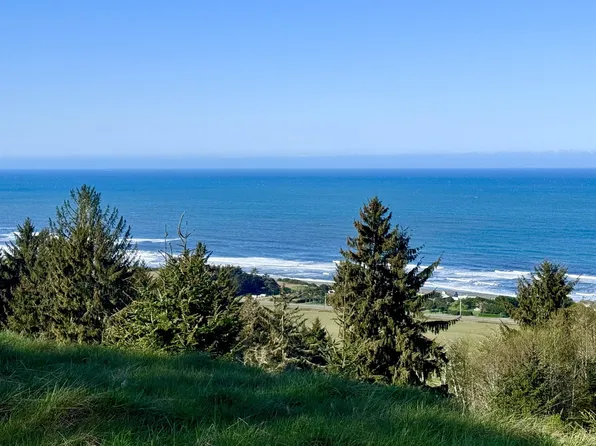 LOT 115 Elk Run Rd, Smith River, CA 95567