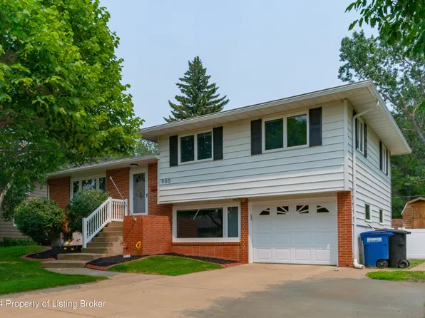 900 7th Ave W, Dickinson, ND 58601