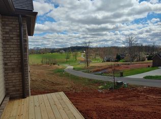 752 Pasture Ridge Rd, Piney Flats, TN 37686