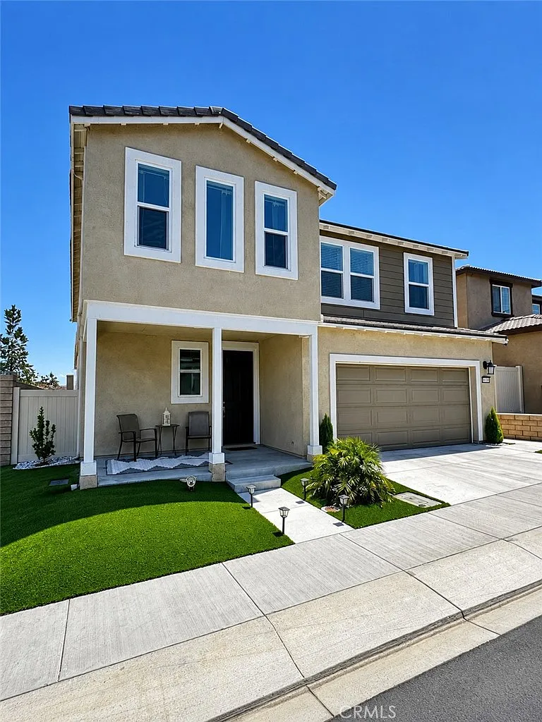 3 bed, 2.5 bath, 1937 sqft, $3,250 — Photo 2