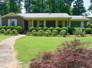 809 Ridgewood Ct, Opelika, AL 36801