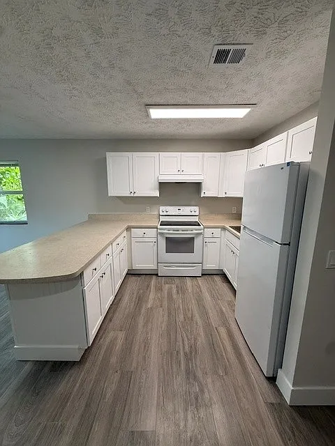 2 bed, 800 sqft, $1,750 — Photo 4