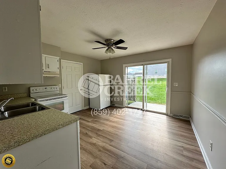522 Denmark Dr — Photo 6