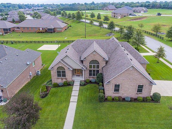 2nd image of 500 Breezewood Cir