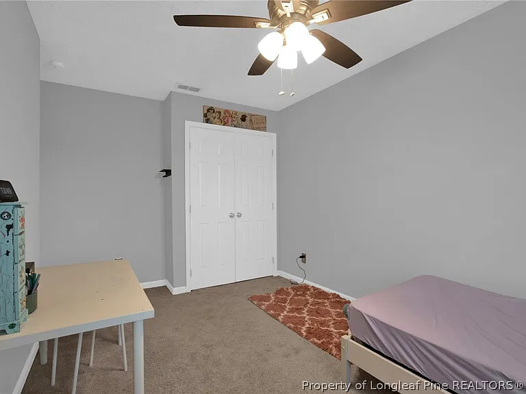 1928 Daphne Cir — Photo 24
