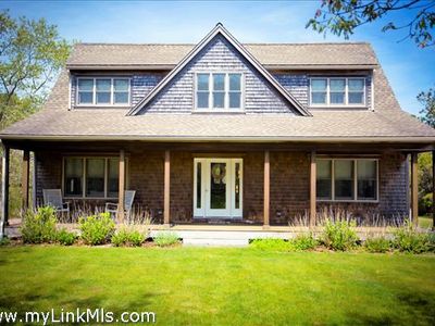 149 Charles Neck Way, West Tisbury, MA, 02575