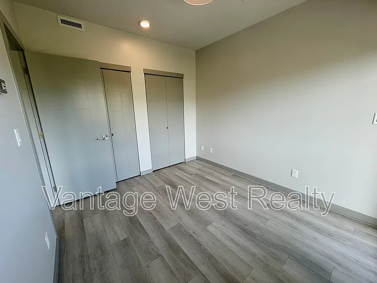 345 Dougall Rd N #325 — Photo 10