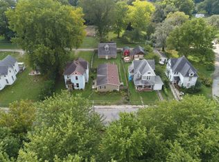 75 W Riverside Dr, Peru, IN 46970