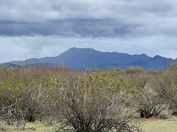 8050 N Fellars Well Trl, Marana, AZ 85653