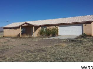 664 S Lochiel Rd, Golden Valley, AZ 86413