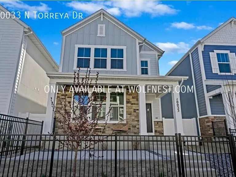 10033 N Torreya Dr — Photo 1