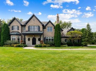 950 Gage Ln, Lake Forest, IL 60045