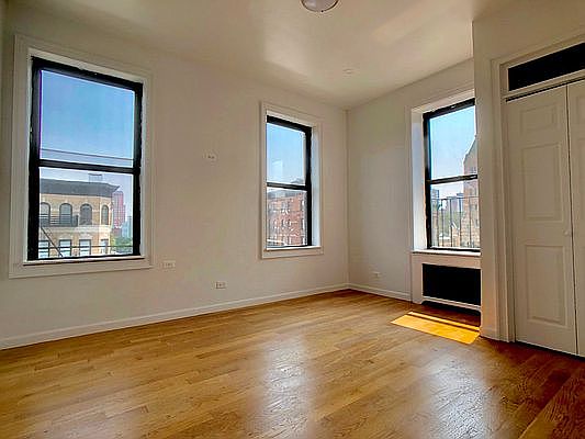 1st image of 201 W 106th St APT 12