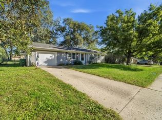 2121 Windflower Dr, Norwalk, IA 50211