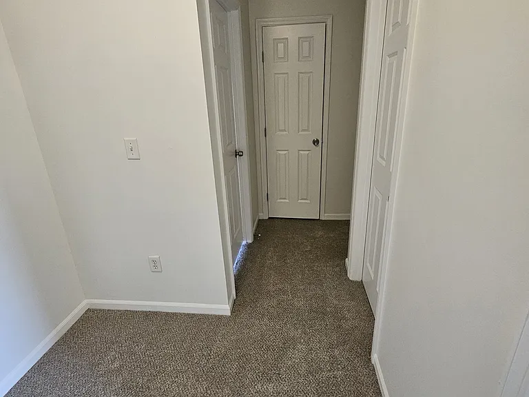 138 Wagnalls Ct — Photo 13