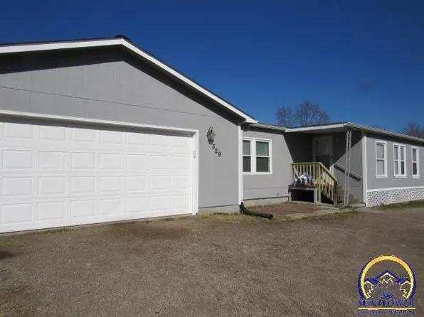 529 NE Strait Ave, Topeka, KS 66616