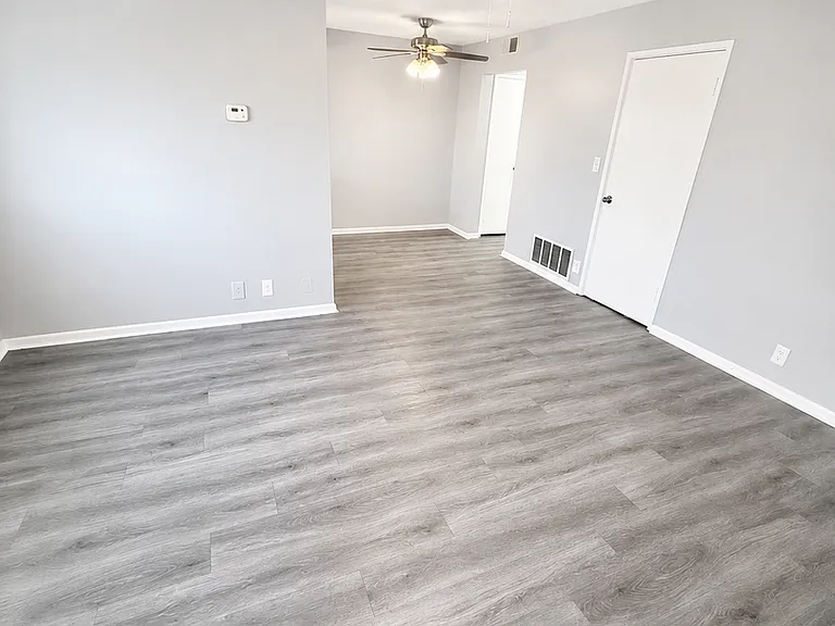 Gateway at Skyline Apartments — Photo 17