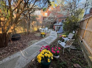 4432 Q St NW, Washington, DC 20007