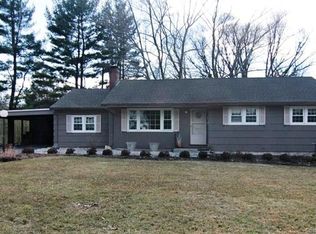 61 Deepwood Dr, Newington, CT 06111