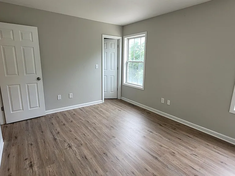 2944 NW Mill Pl — Photo 4