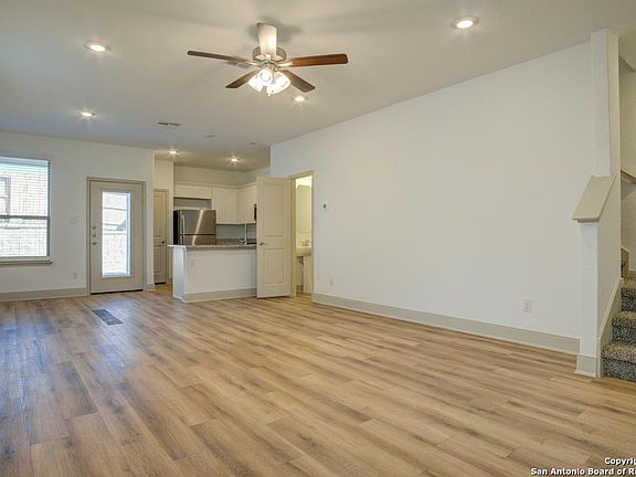 2nd image of 7516 MAGNOLIA VILLAGE