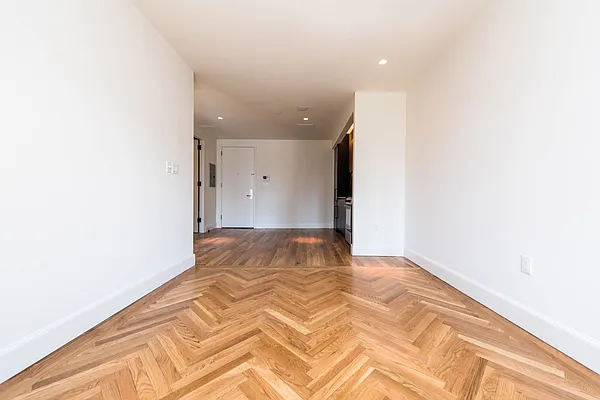 Rented by Nooklyn NYC LLC | media 20