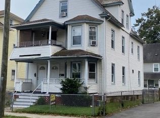 208-210 White St, Springfield, MA 01108