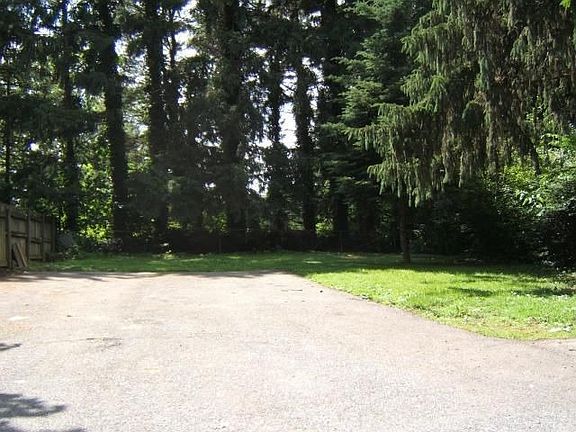 Property border with park