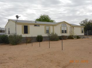 7810 N Prorodeo Rd, Tucson, AZ 85743