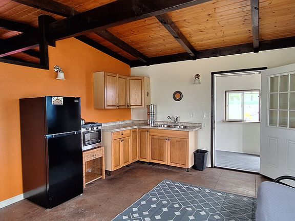 5th image of 12-5376 Ala Lokelani St