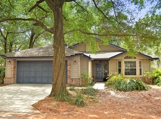 408 Pineview St, Altamonte Springs, FL 32701