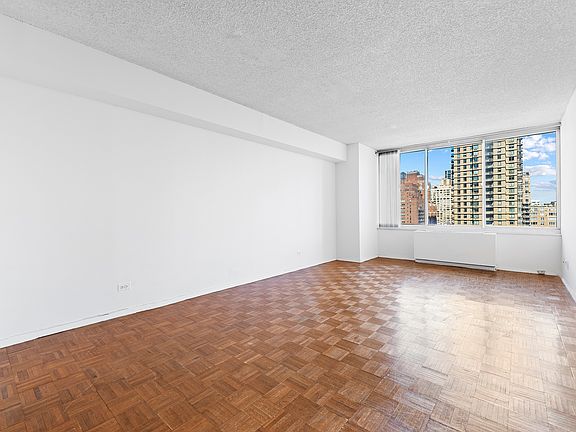 3rd image of 404 E 79th St APT 12F