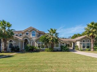 701 Hurst Creek Rd, Lakeway, TX 78734