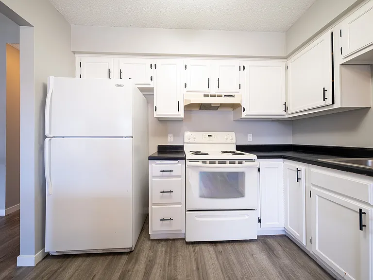 4108 S Meadowlark Rd — Photo 7