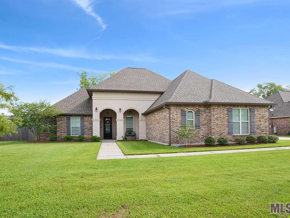 1st image of 3850 Loup Ln