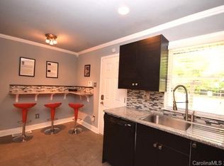 2217 Jennie Linn Dr, Charlotte, NC 28215