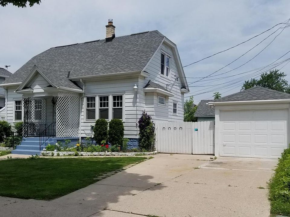 1st image of 7742 W Rogers St
